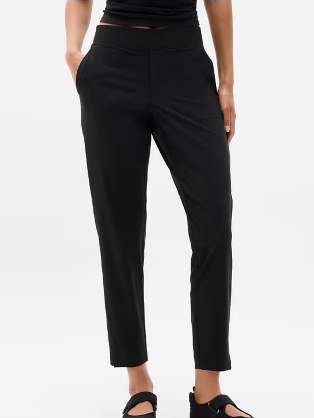 Athleta Brooklyn Ankle Pants Black size 10